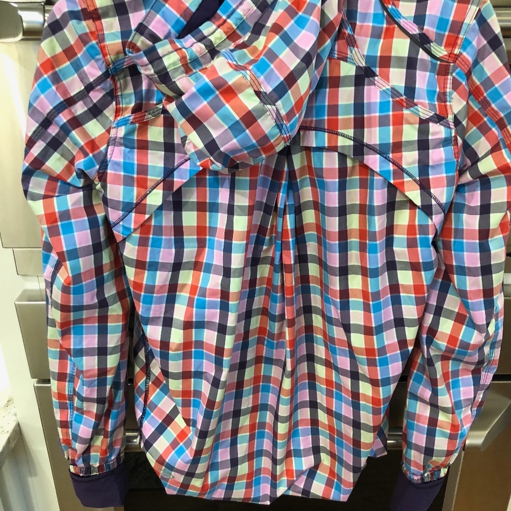 lululemon seawheeze plaid jacket 6 - Picture 5 of 7